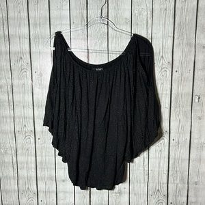 A.N.A black cold shoulder batwing top size 1X